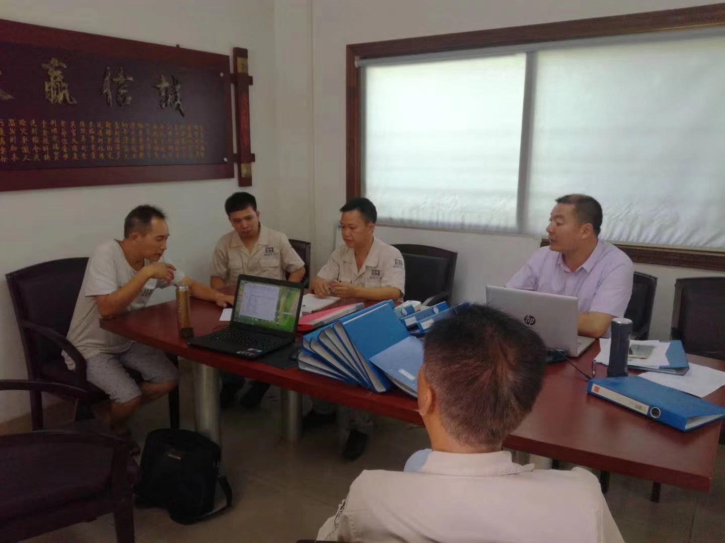 佛山银裕木业制品厂ISO 9001 审核现场(图2)